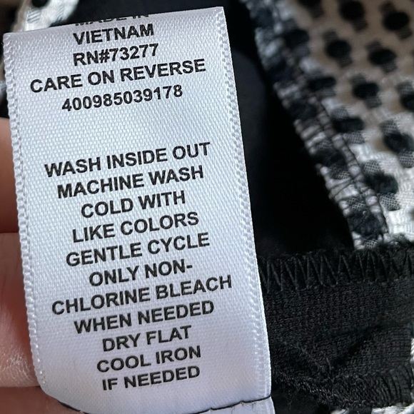 NWT. ELLE™ Striped Jacquard Fit & Flare Dress-Women’s size 10 black & white - Picture 12 of 12